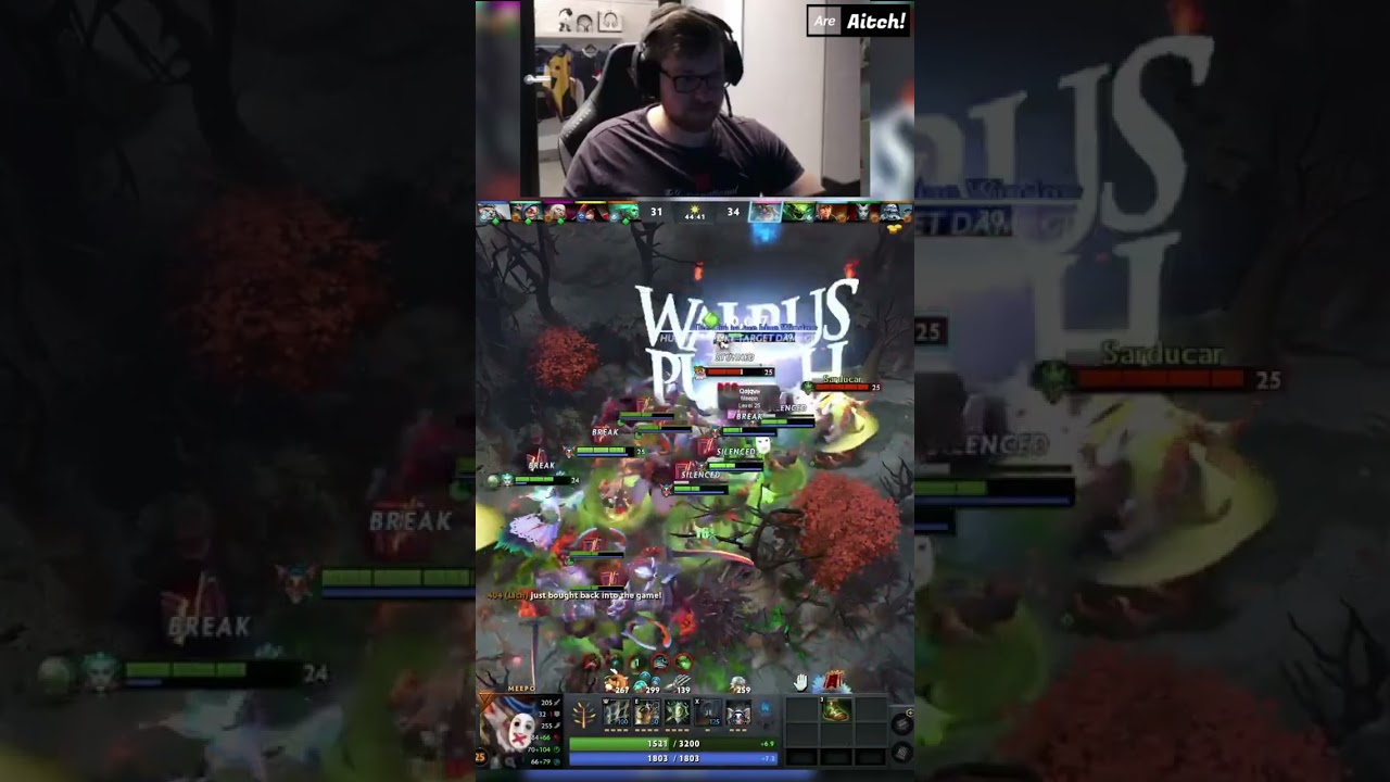 Qojqva showing his micro skills playing Meepo 😱 #shorts #dota2 #qojqva #meepo