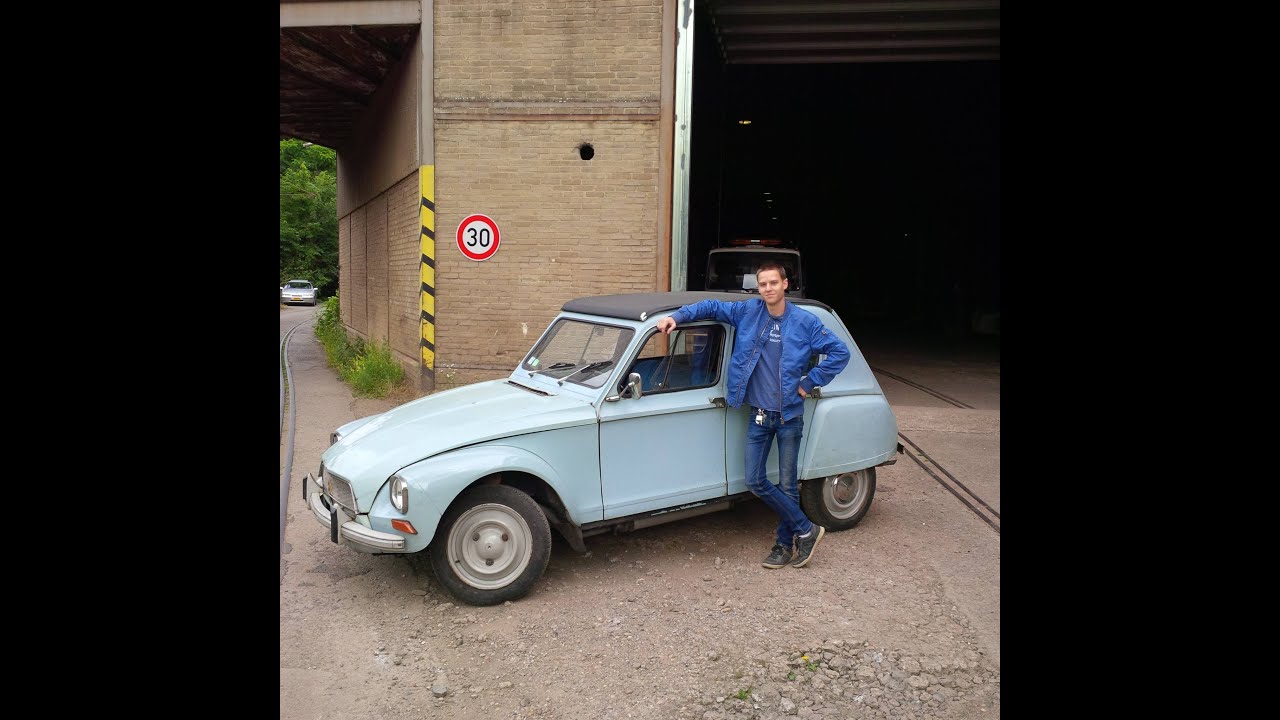 présentation Dyane 4 1969