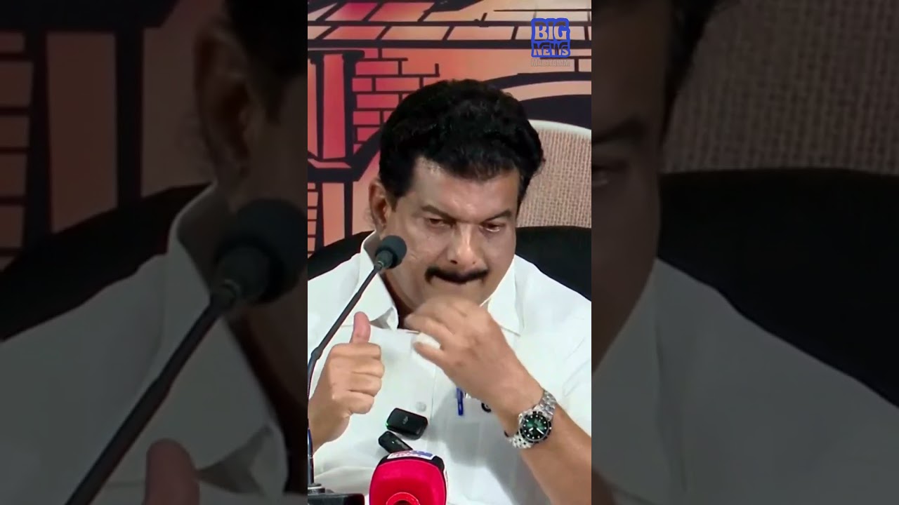 പൊതുമരാമത്ത് വകുപ്പിനും മുകളിലാണ് ഊരാളുങ്കൽ സൊസൈറ്റി, മന്ത്രിയാണ് അതിന്റെ ചെയർമാൻ