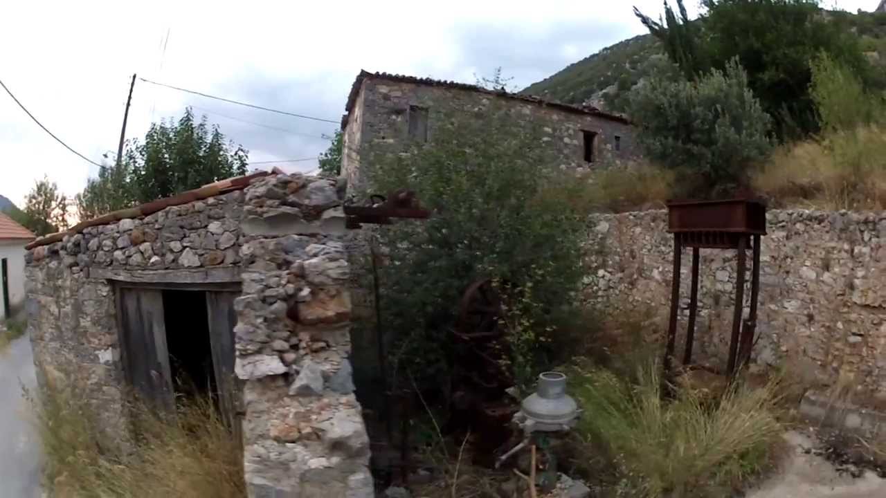 PEFKO MESSINIAS VILLAGE WITH A RC QUAD ΠΕΥΚΟ ΜΕΣΣΗΝΙΑΣ