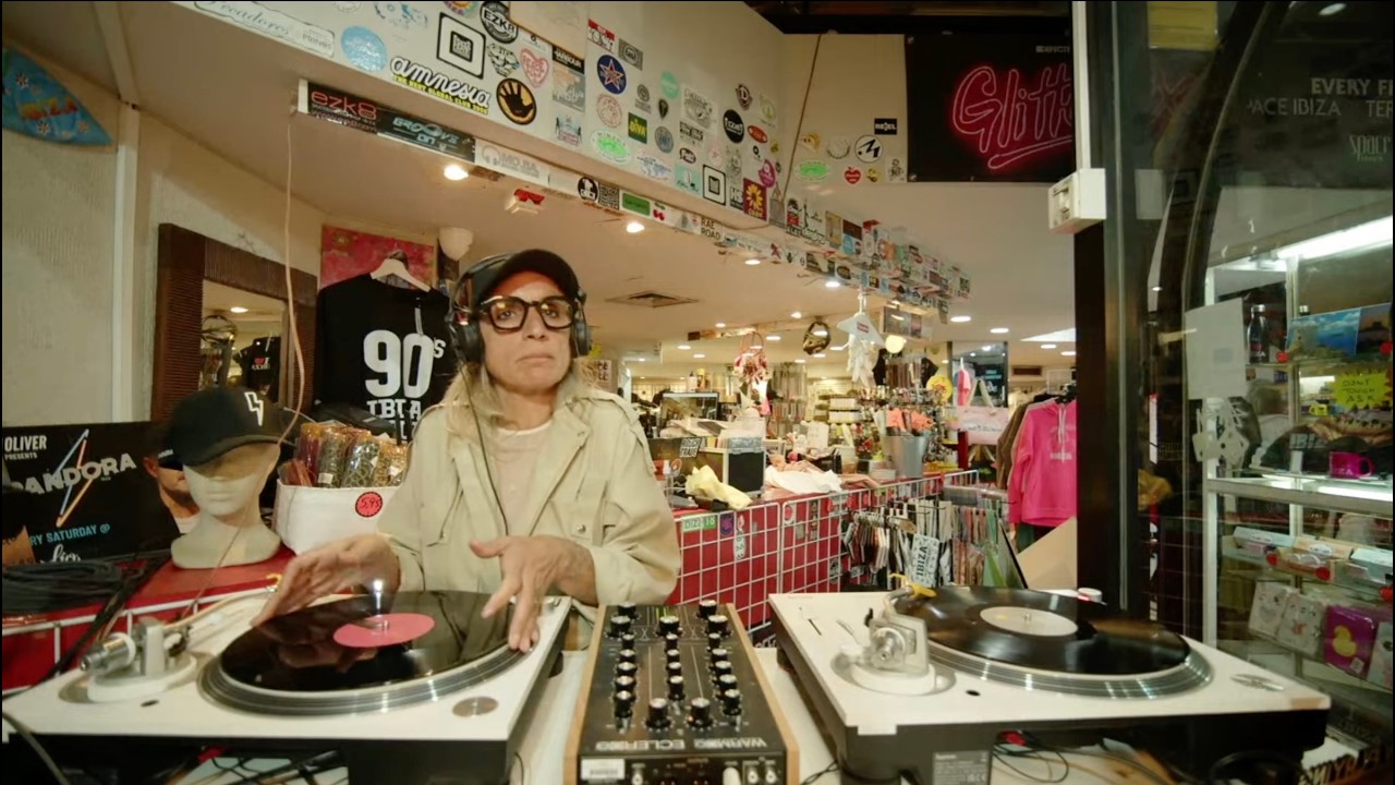 Sesiones Delta Discos Ibiza - Carmen Insua