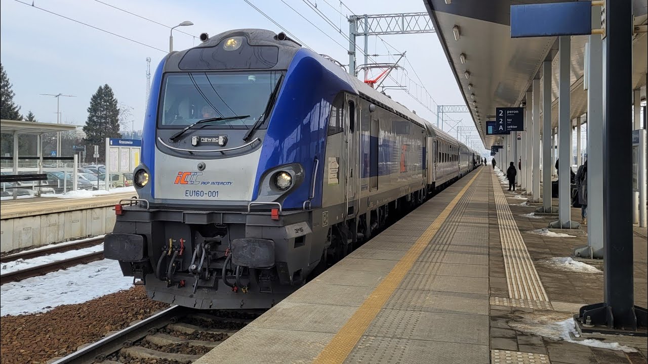 PKPIC EU160, EU160-001 departing Krzeszowice