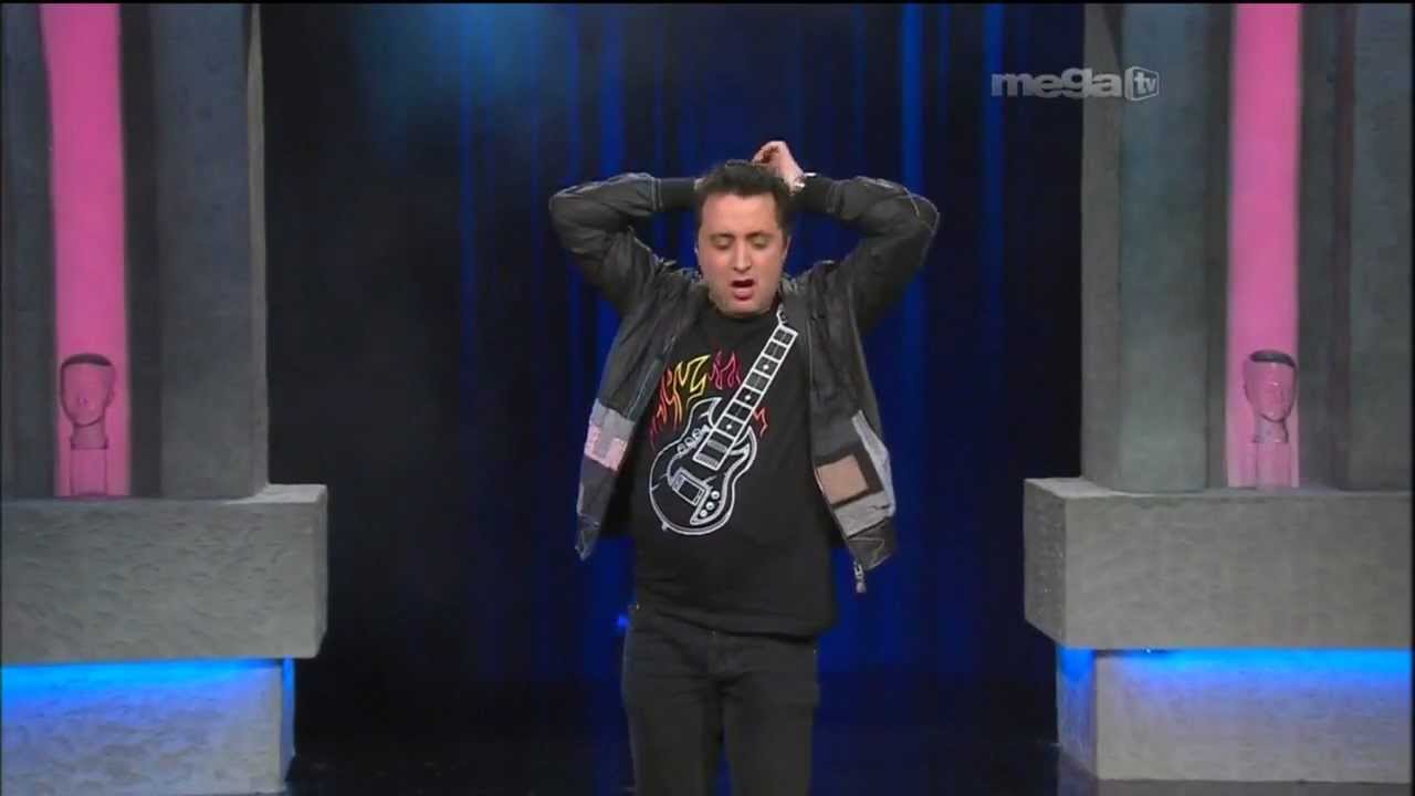 Comediante Colombiano Andres Lopez Contando Chistes en Esta Noche Tu Night (1-20-12)