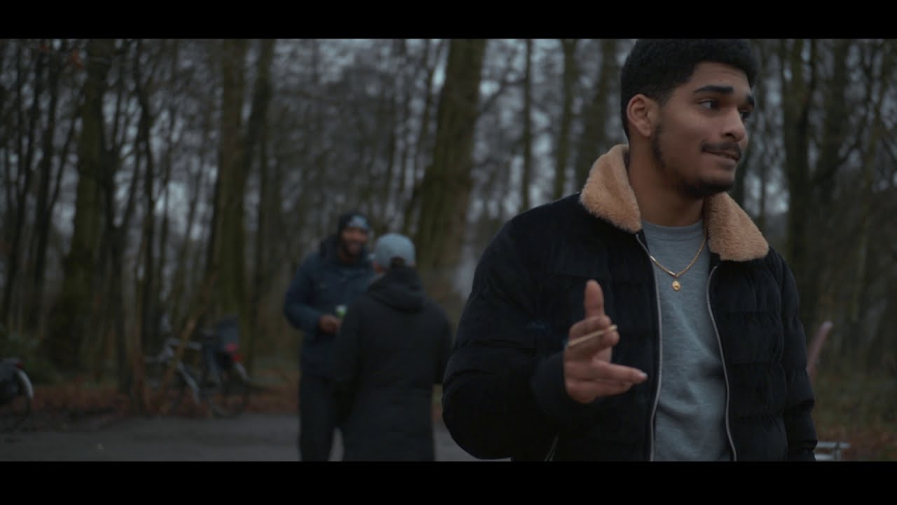 C-Jay - pricks (Prod. Eliandro) [OFFICIAL VIDEOCLIP] - INTRO ALBUM 'CHAPTER 75'