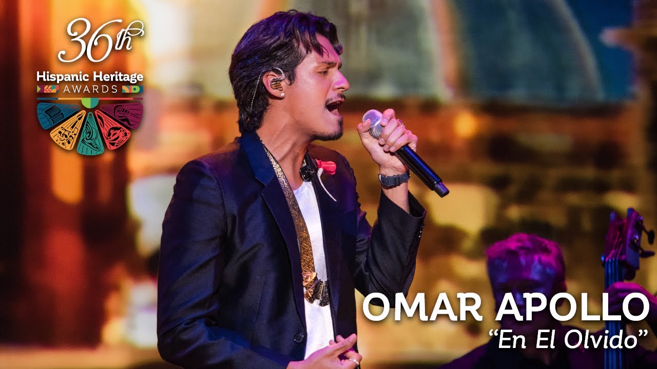 2023 Inspira Awardee Omar Apollo performs “En El Olvido” at the 36th Hispanic Heritage Awards