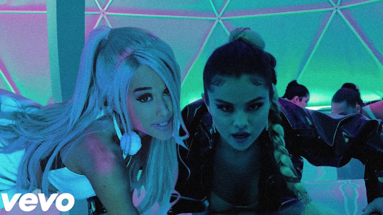 Ariana Grande, Selena Gomez - Look At Her Tears (MASHUP)