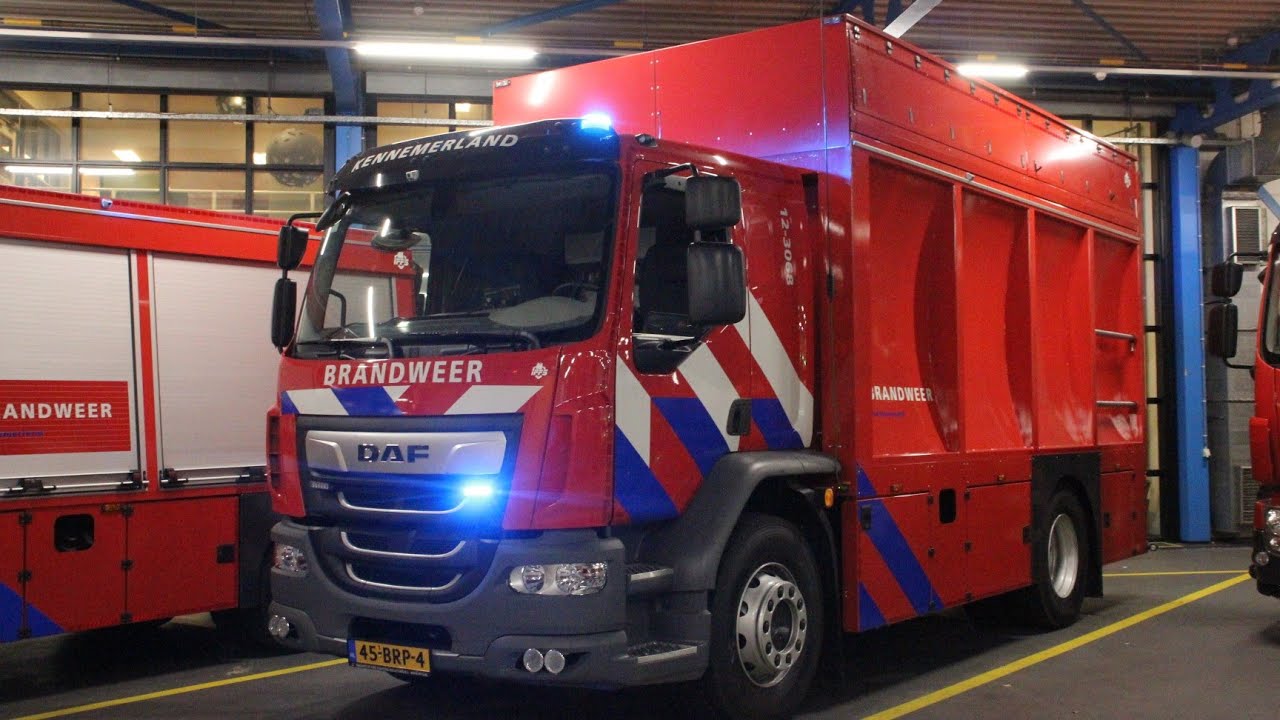 Nieuwe Slangenwagen 12-3068 voor Brandweer Haarlem-West!