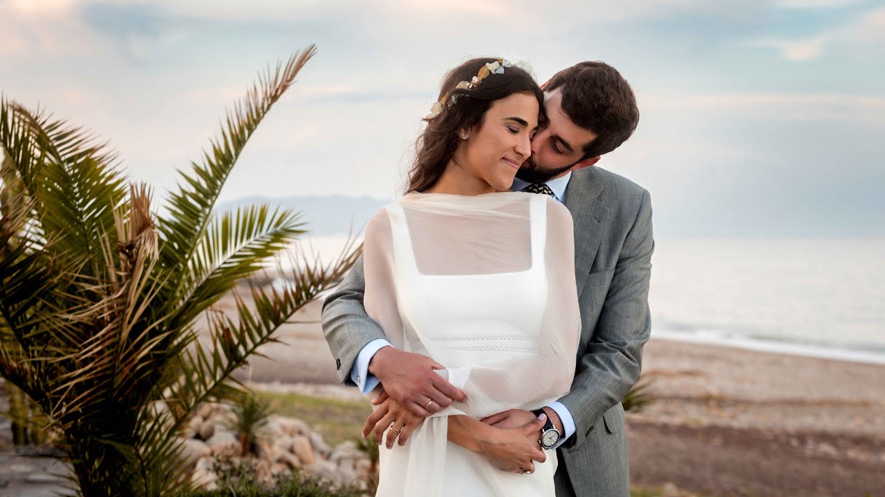 Trailer de la boda de Mar&iacute;a y Gabriel en Moj&aacute;car Playa, Almer&iacute;a, Espa&ntilde;a