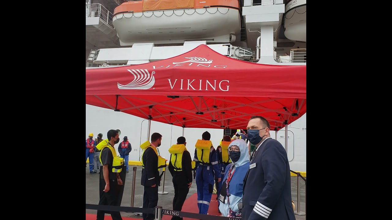 Viking Sky Ocean Cruise Crew Iceland