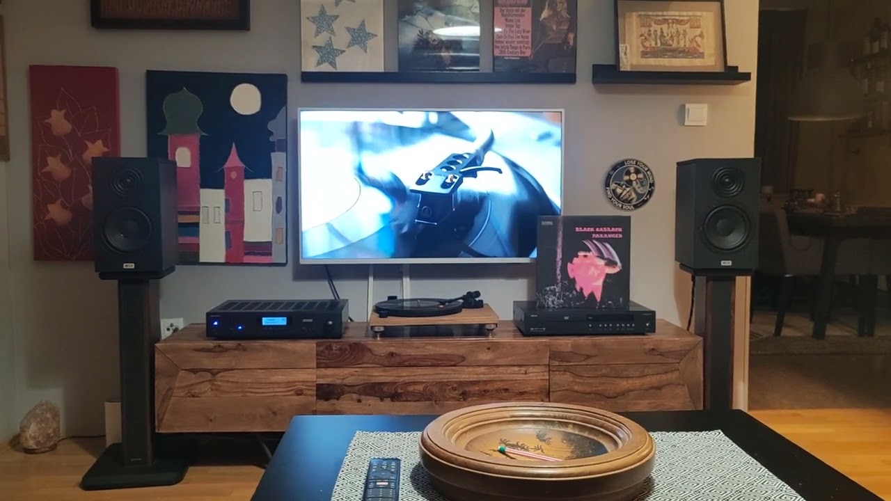 Heco Aurora 300 & Rotel A11 tribute (Black Sabbath - War Pigs) vinyl 