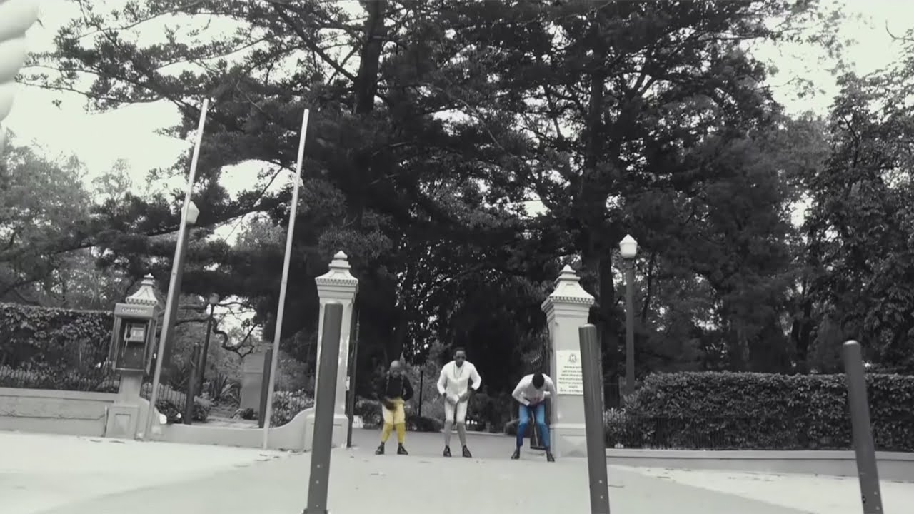 Mr. Bow - N&atilde;o Me Arranja Problema (Official Music Video)