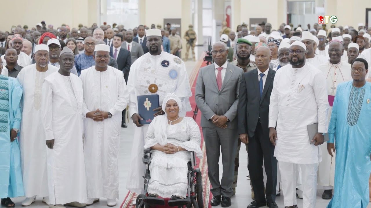 CEREMONIE DE REMISE DU PROJET DE NOUVELLE CONSTITUTION AU PRG. ''LES ÉDITIONS DE LA RTG GUINÉE 224