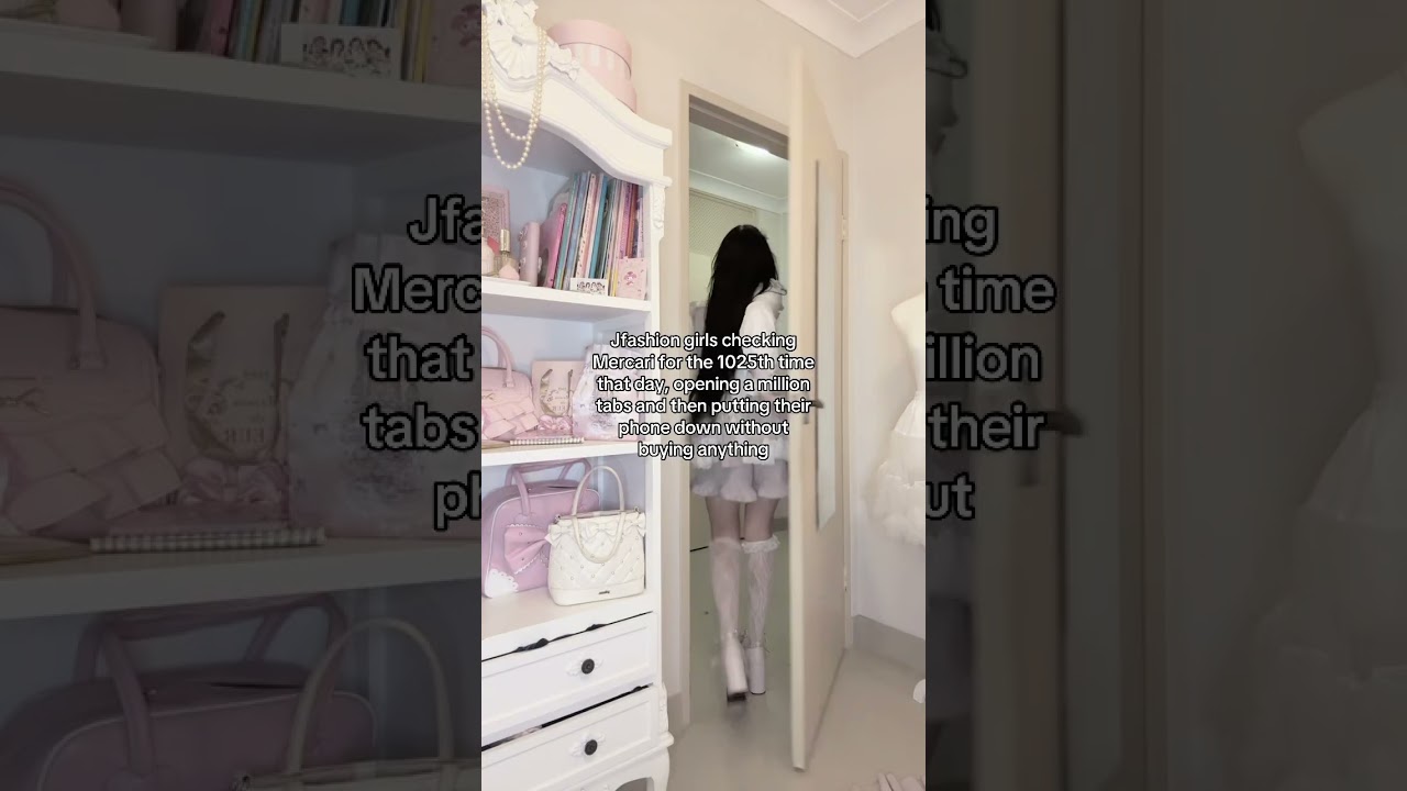 #jfashion #japanesefashion #mercari #jiraikei #ryousangata #japanshopping