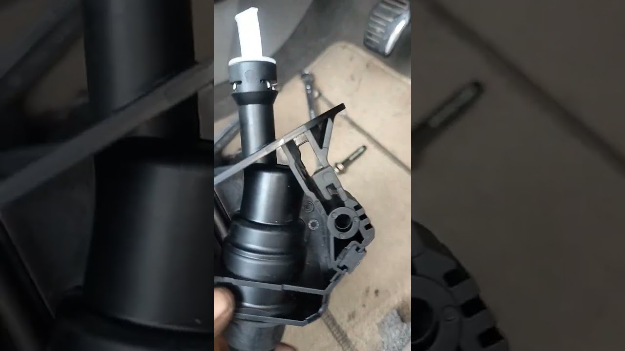 Ford Fiesta petrol clutch master cylinder change karne ka Tarika first part #viral