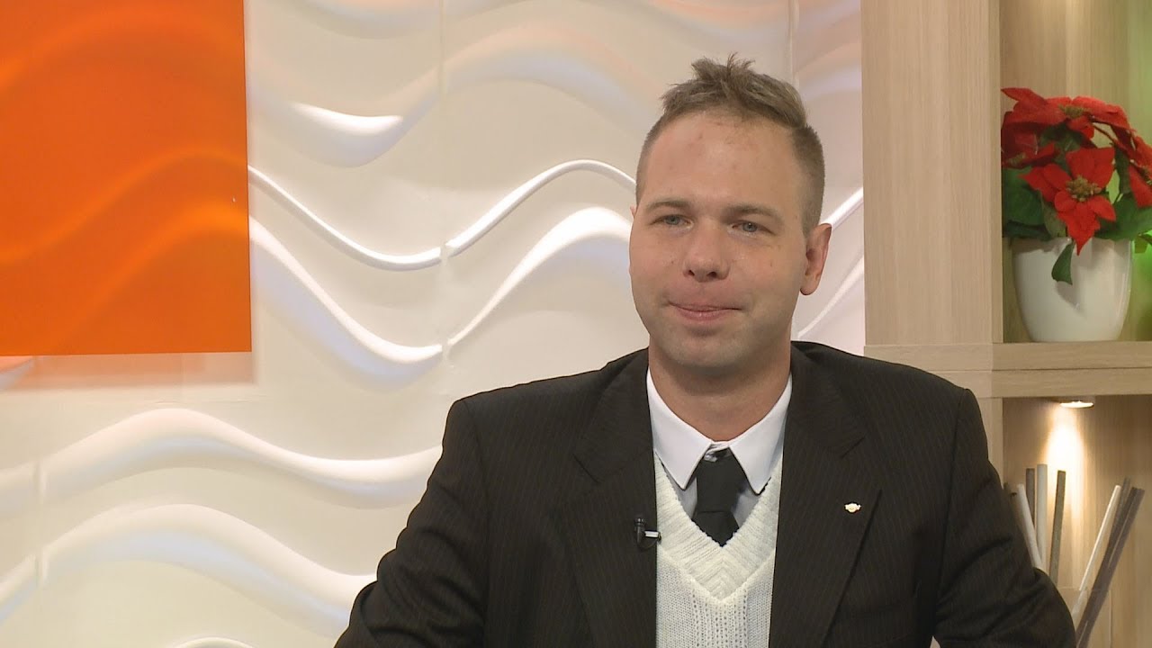 DÉLELŐTT - Kiből lehet gyermekvasutas? - Váczi Viktor