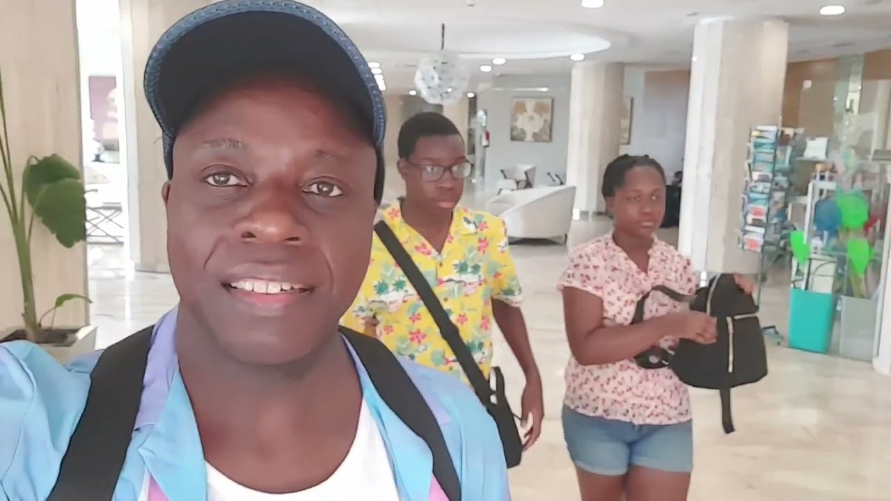 FAMILY HOLIDAYS 2023 SPAIN - SALOU.