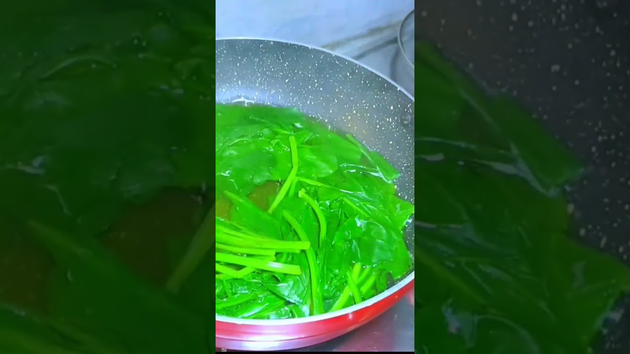 Palak soup/ healthy and tasty #palakrecipe  #youtubeshorts #shorts #viral #vairalvideo