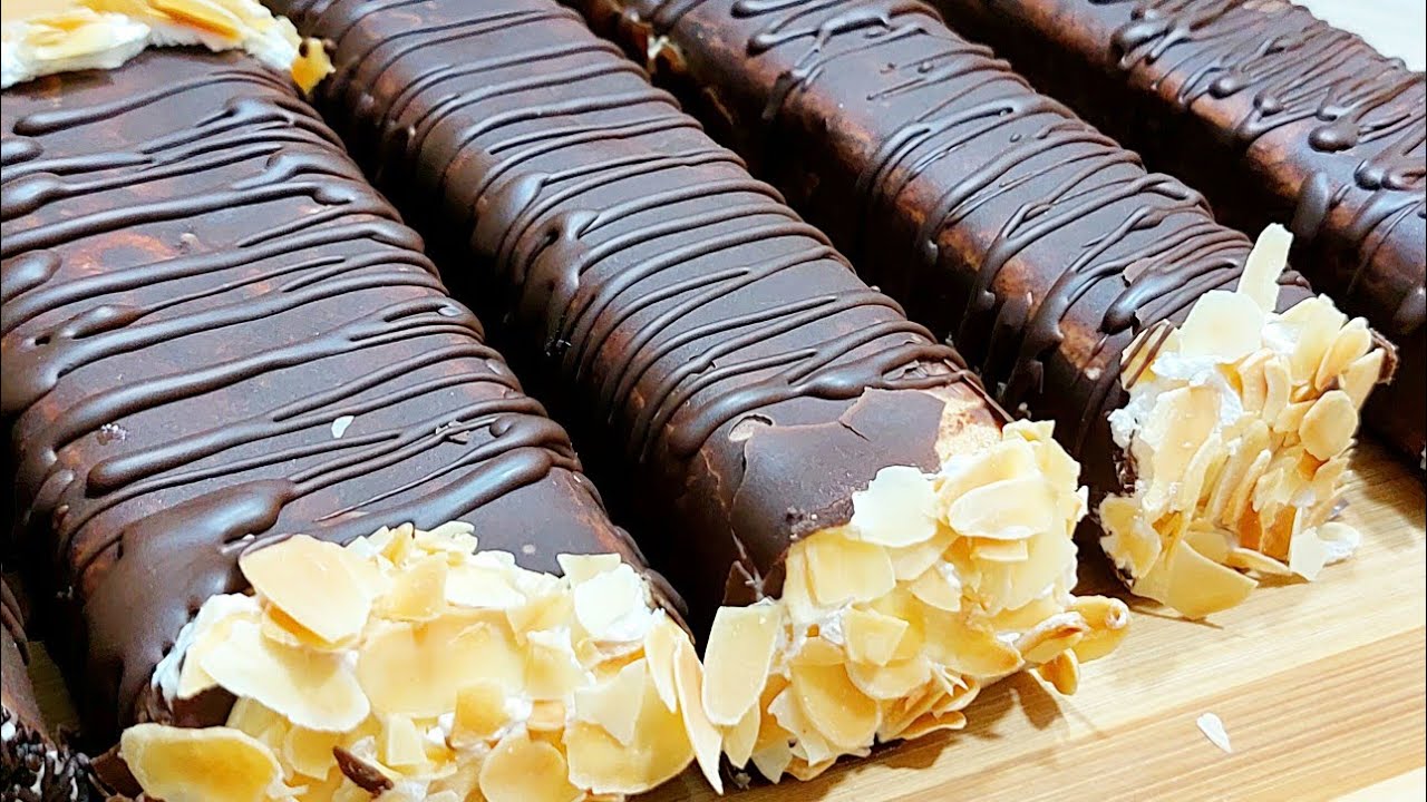 حلوة لاكريم الزمن الجميل غتفكركم فالطفولة 😂بدون كريمة سائلة وبكمية وفيرة بمذاق أخطر من خطير 😋