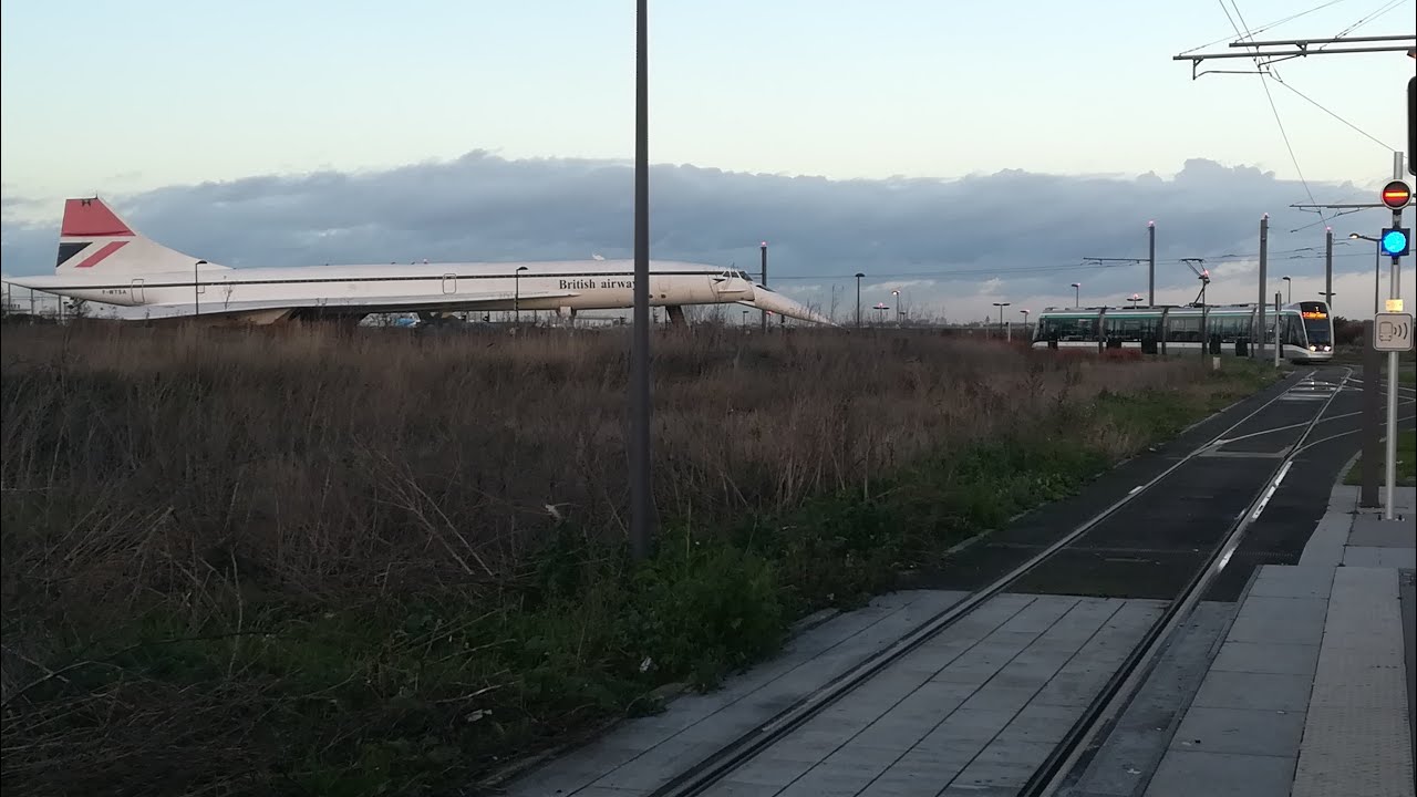 Tramway T7 Athis-Mons-Porte de l'Essonne - Villejuif-Louis Aragon Citadis 302