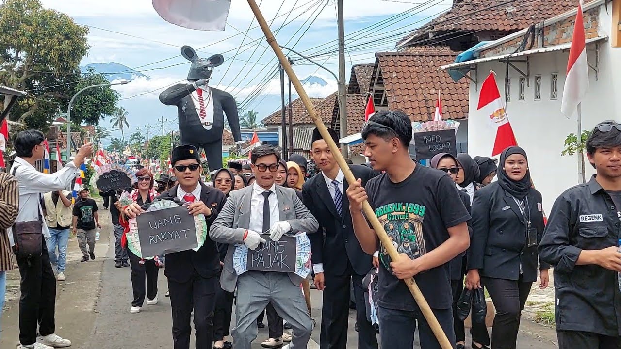 KARNAVAL TERKEREN   SEDESA GENITO - HUT RI KE 80 - GENITO WINDUSARI MAGELANG 