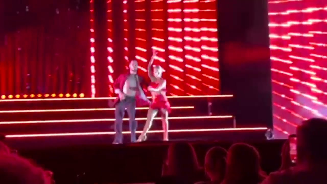 Val Chmerkovskiy & Jenna Johnson Dances - DWTS 2026 Tour - Verona - Show #2