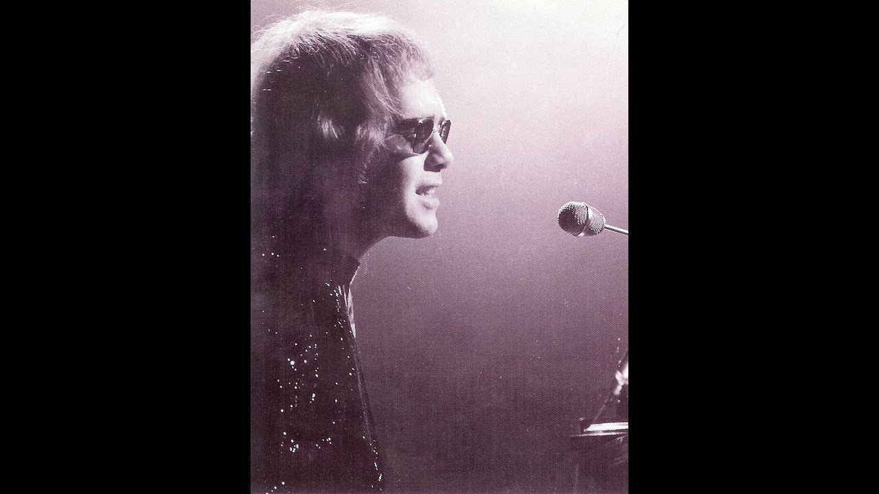 Elton John - Country Comfort (Live in New York 1970)