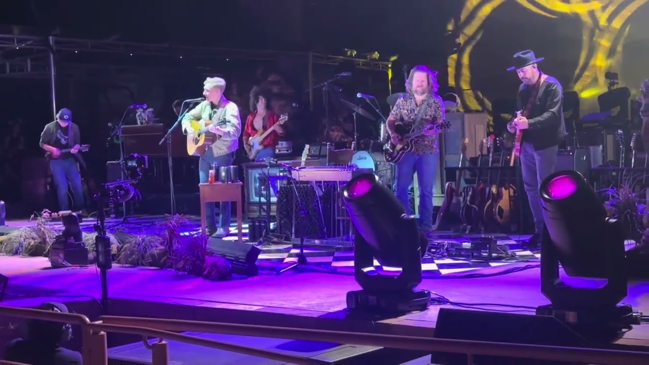 Tyler Childers & the Food Stamps  