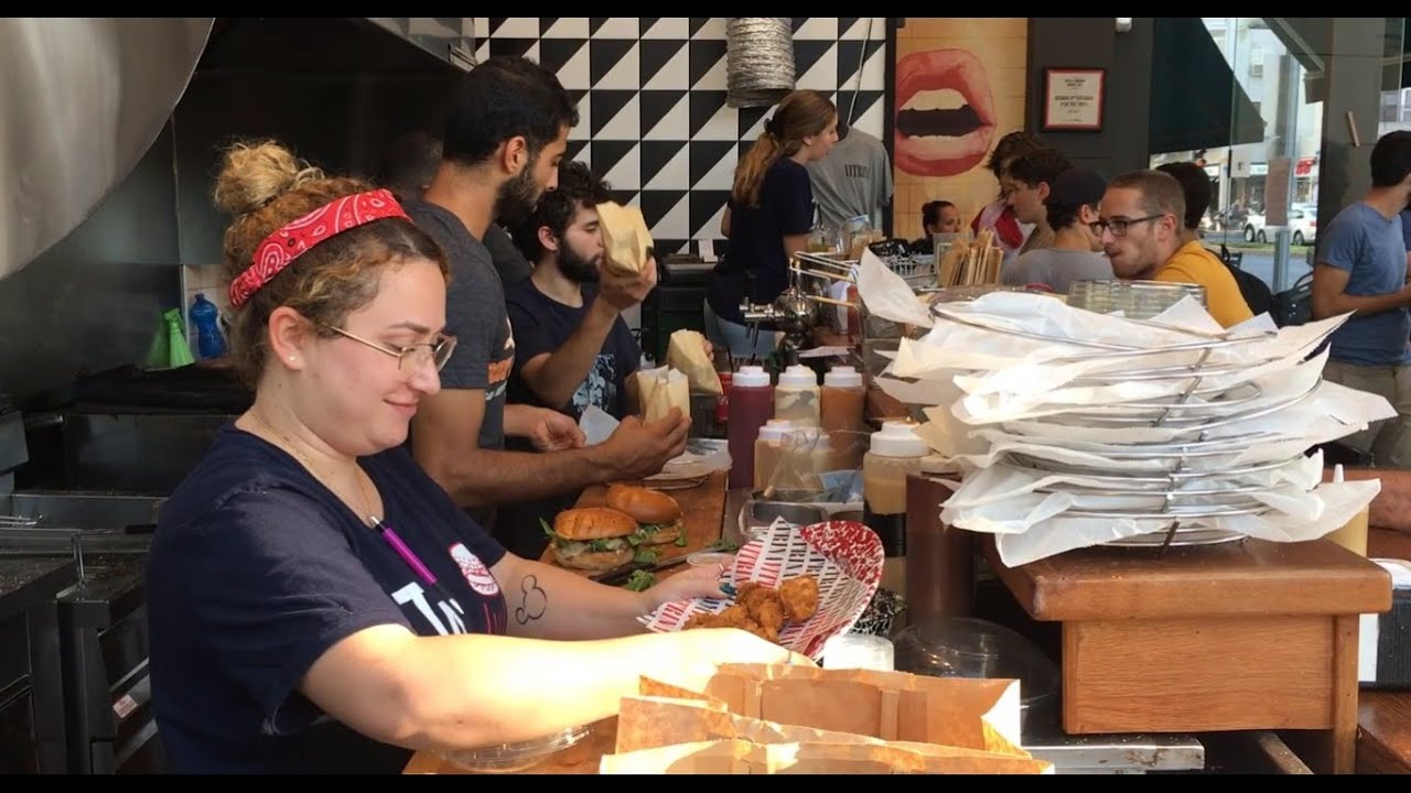 Tel Aviv Food Tour | Middle Eastern Street Food (Sabich & More)