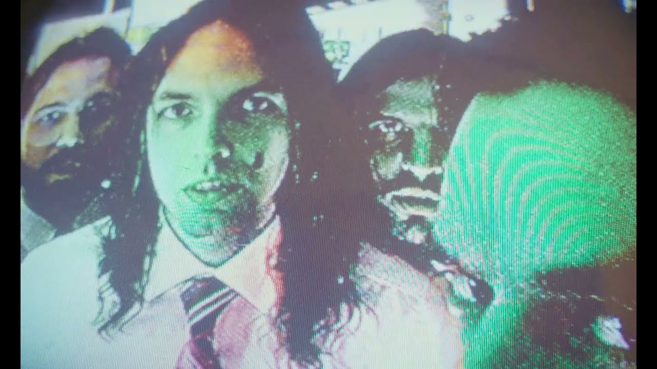 Meelik - S&auml;rin (Official Music Video)