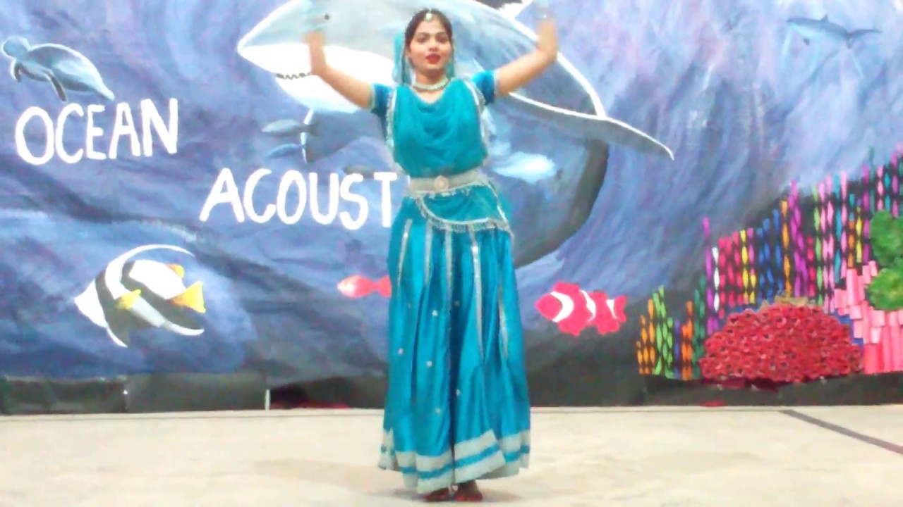 MADHUBAN MEIN RADHIKA NACHE RE II CLASSICAL DANCE PERFORMANCE || BY SAUMYA SHARMA