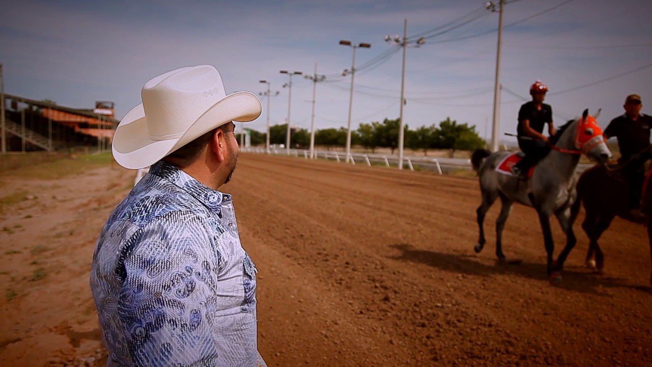 CORRIDOS DE CABALLOS LABERINTO LOS 3 DE LA SIERRA 2016 -EL TRANSFOMER Y LA COBRA