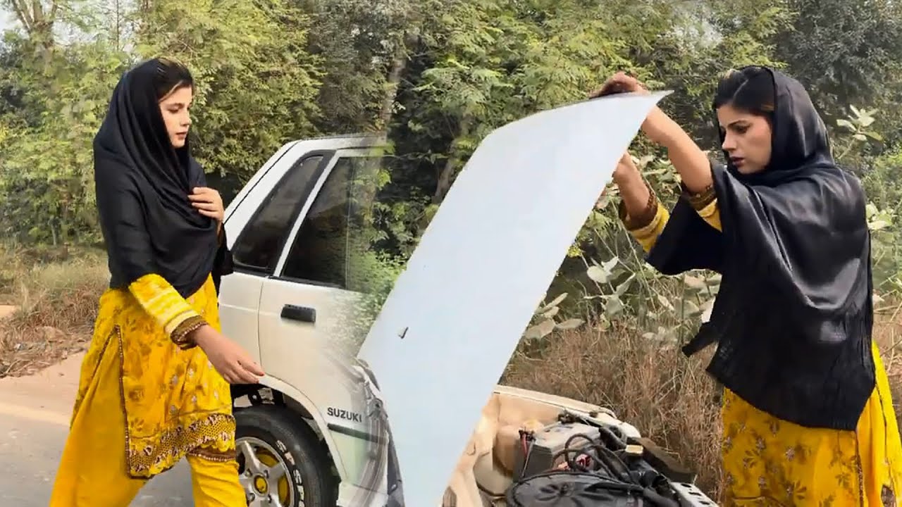 Nayab old car trouble - Suzuki Mehran / Maruti - Pedal pumping Cranking Coldstart _ Mehran Car Drive