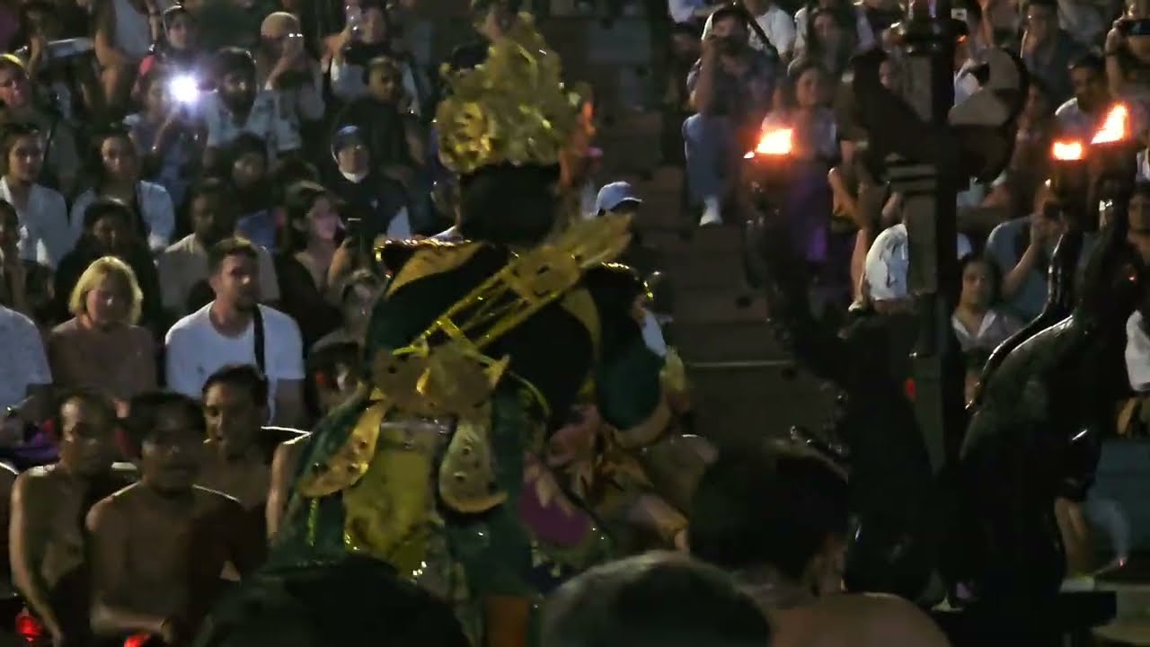 Uluwatu Temple Bali 🇮🇩 | Sunset Kecak Fire Dance Show - Part 2 | Ravana Entry