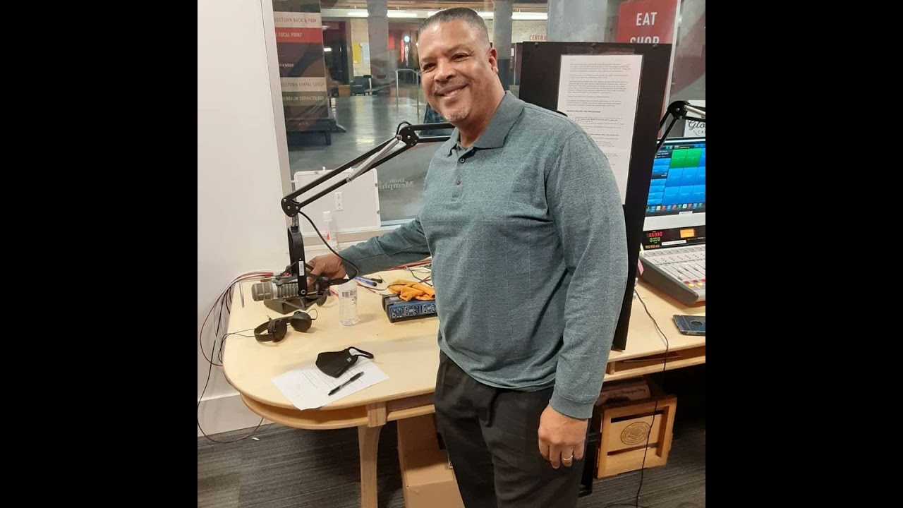S1E114 - Veda Ajamu, Stephanie Scurlock, and Otis Sanford