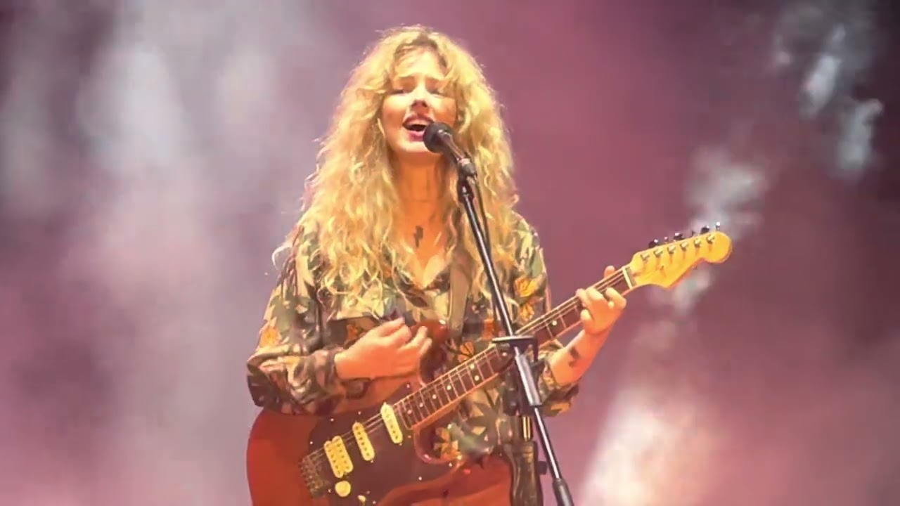 Christina Rosenvinge - Christina y los subterráneos - Pálido - Lima, Perú - concierto 14 abril 2023