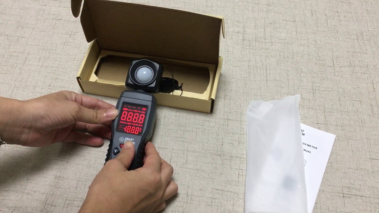 Digital Lux-meter Light Meter 3 Range Photometer Light Detector Spectrometer Meter ST9620