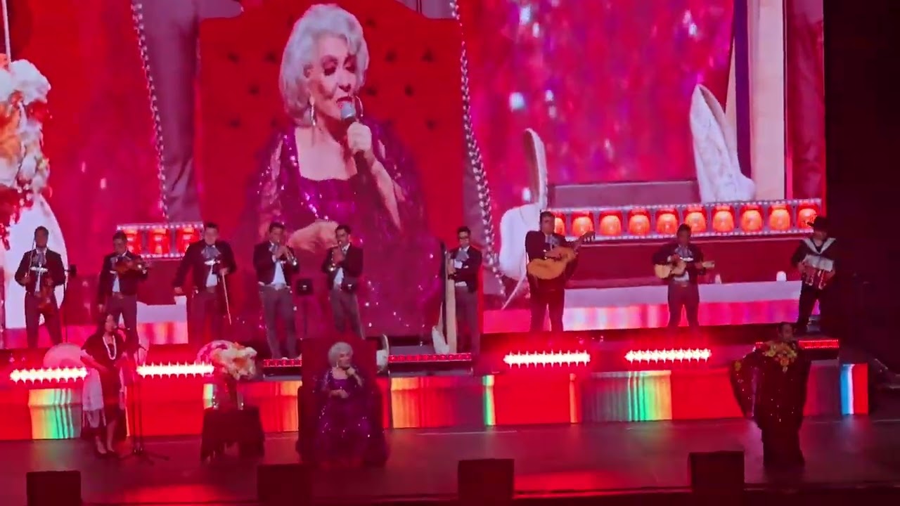 Chelo & Yesenia Flores 