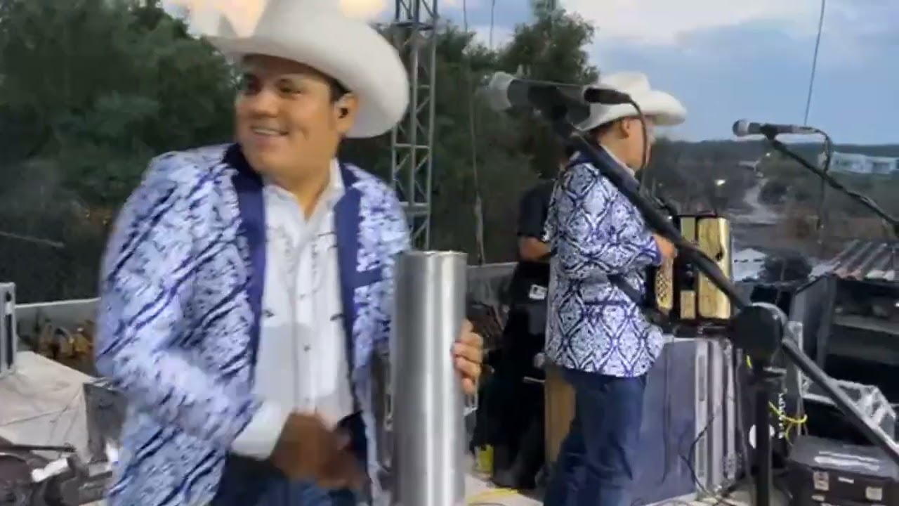 Los Banda JR de Salamanca En vivo en Degollado Jalisco
