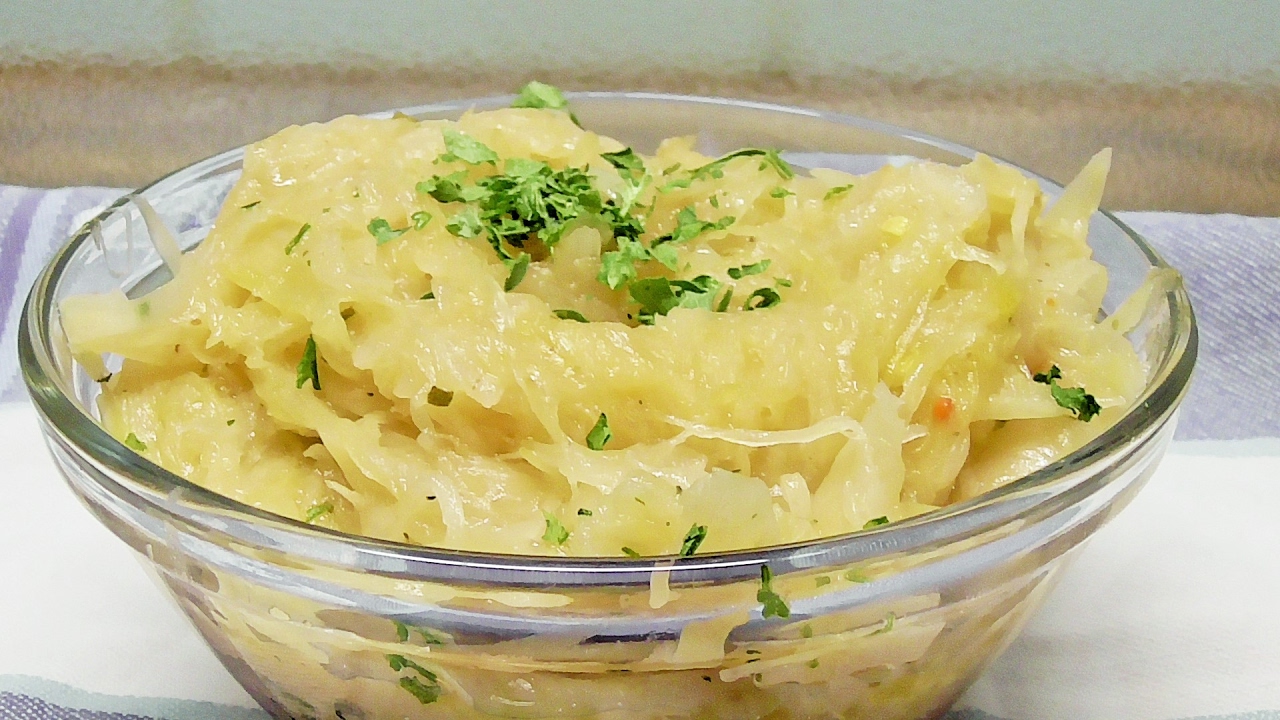 Gebratene Sauerkraut als Beilage