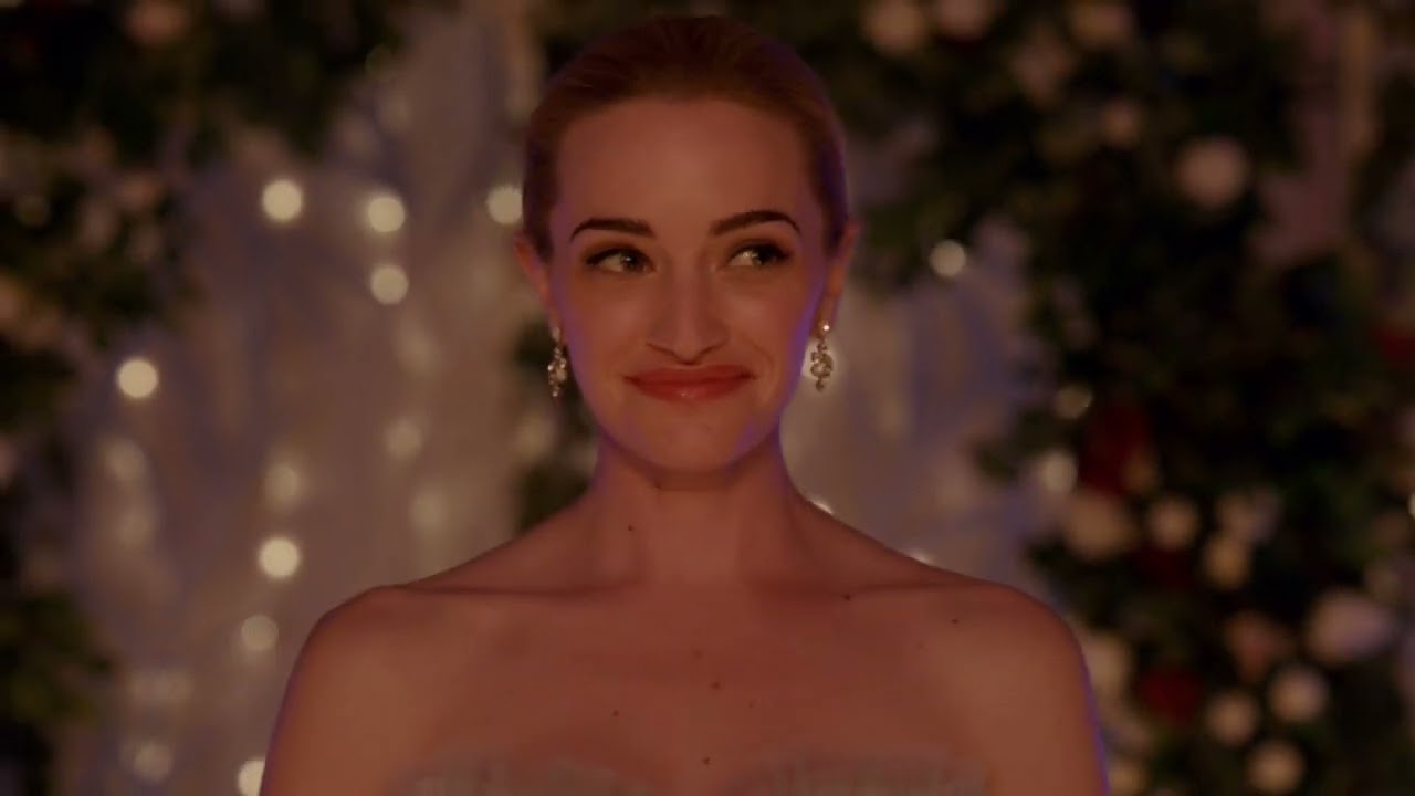 Georgia walks down the Aisle and looks absolutely stunning GINNY AND GEORGIA S2 E10