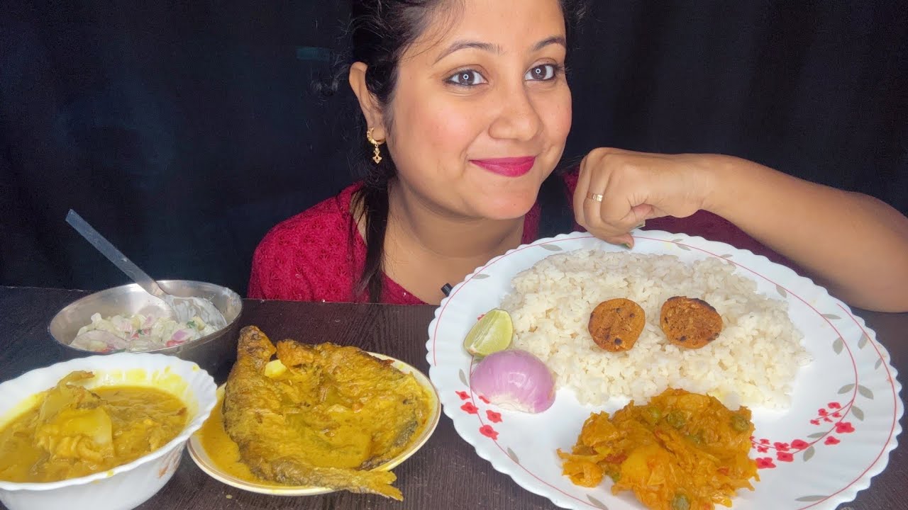 আজকে দারুন সব ঘরোয়া খাওয়ার  🤗🤗