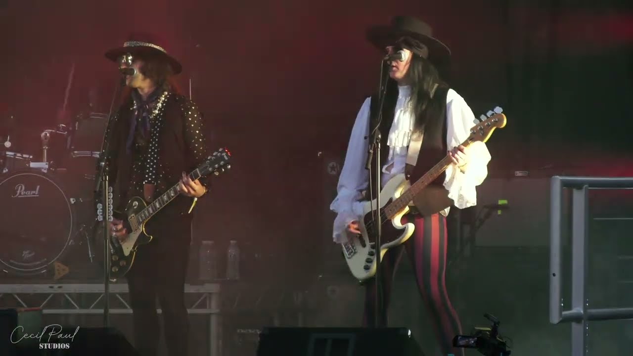 Trench Dogs - Maroon - Call Of The Wild Festival 2025