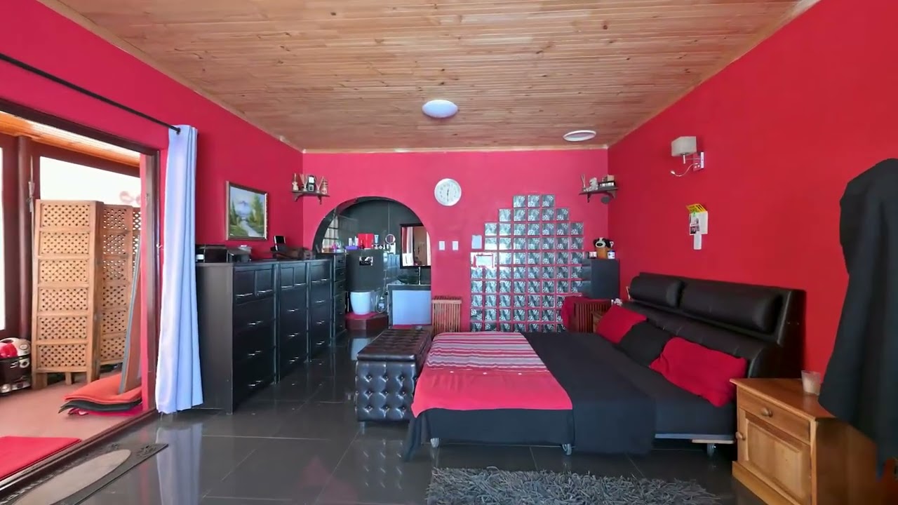 Hibiscus Road, Protea Heights