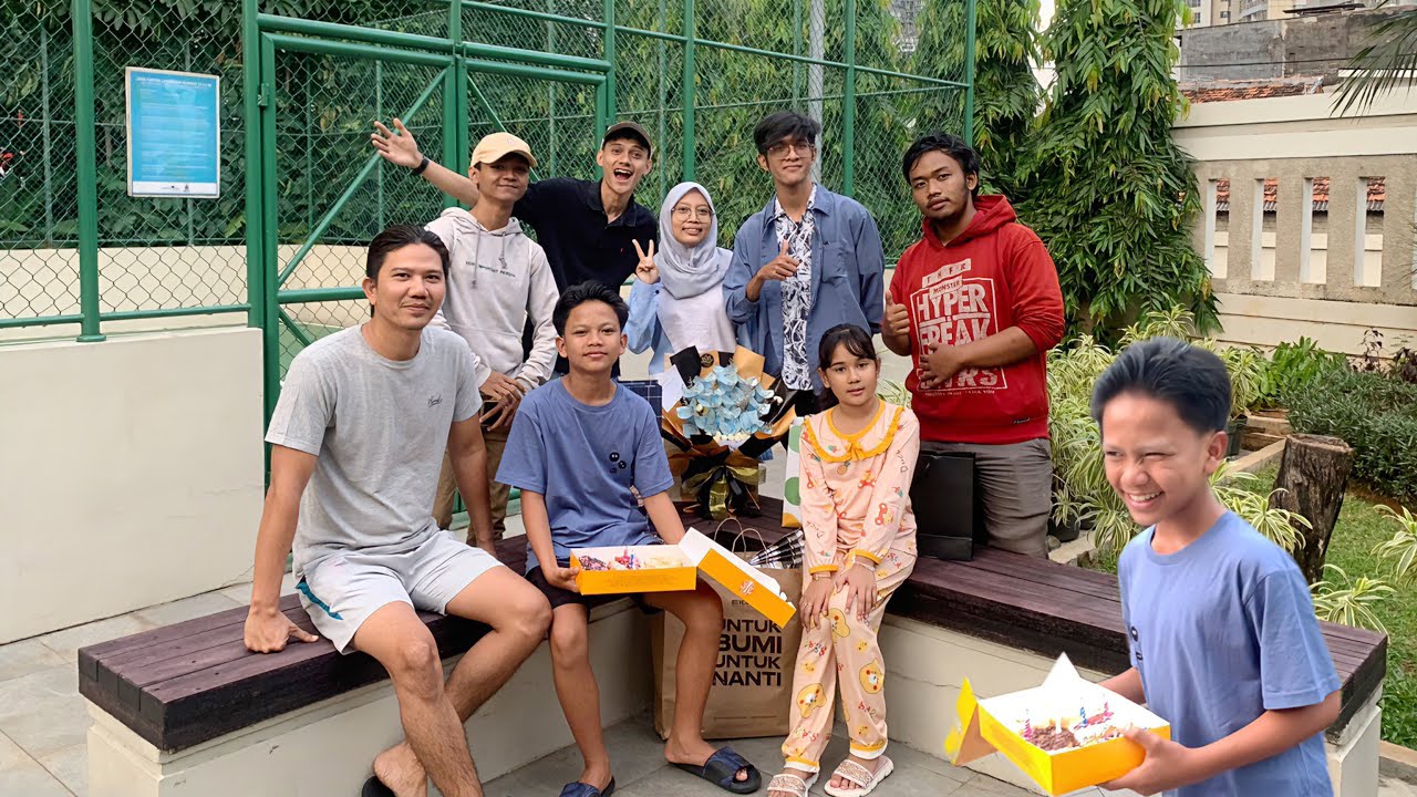 FAREL PRAYOGA DAPET SURPRISE ULTAH  DARI FALOV 🤩