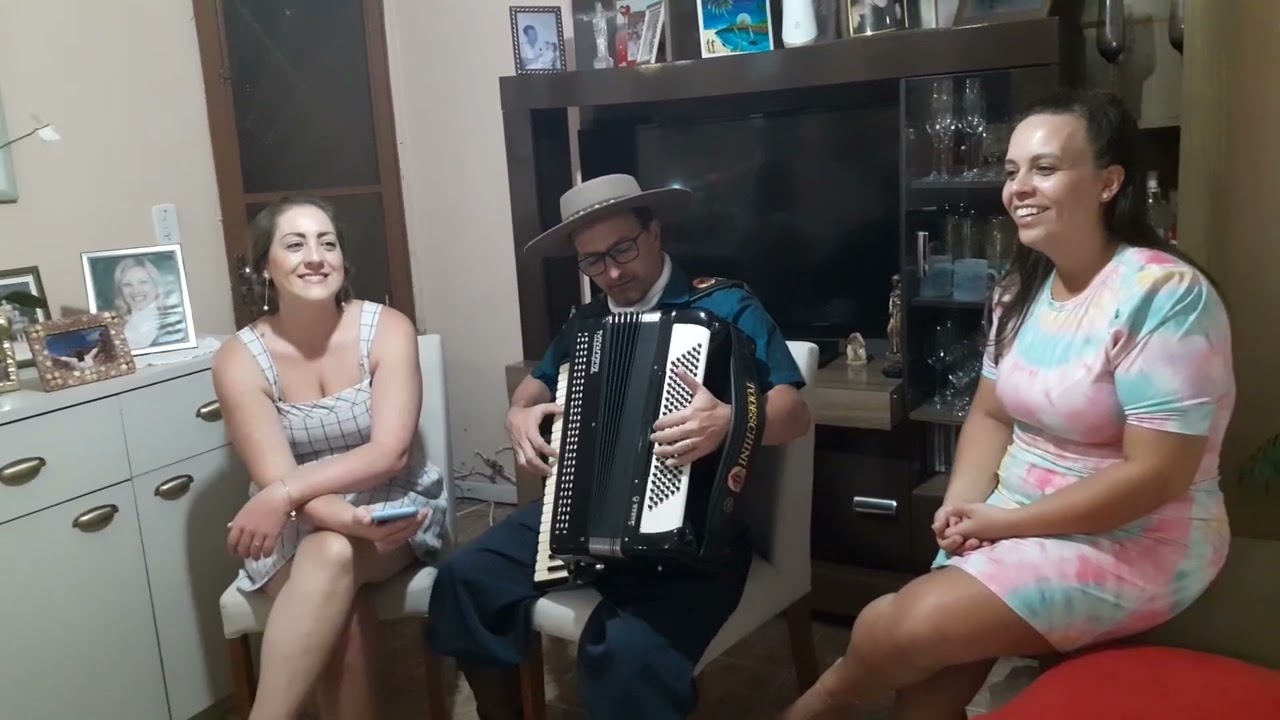 cantando com as netas do teixeirinha (marcos e margarida)