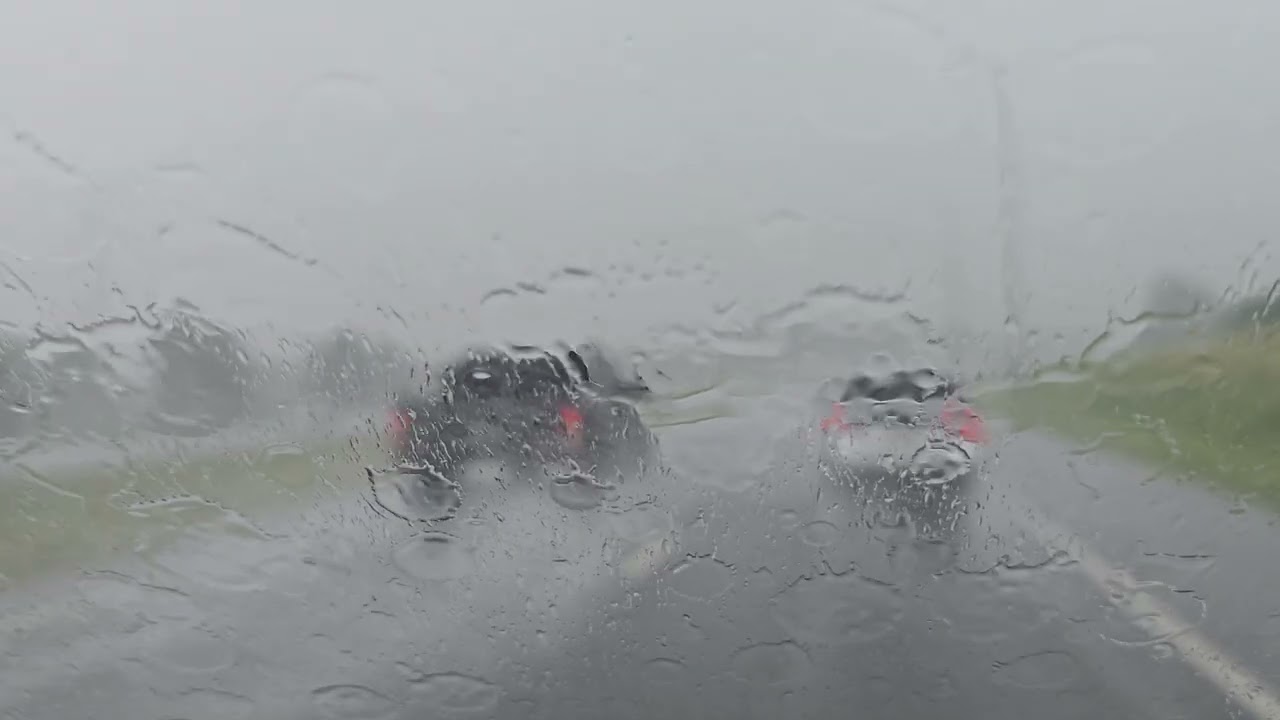 uruguay 🇺🇾 4k 60fps diluvio de paso de la arena a las piedras 