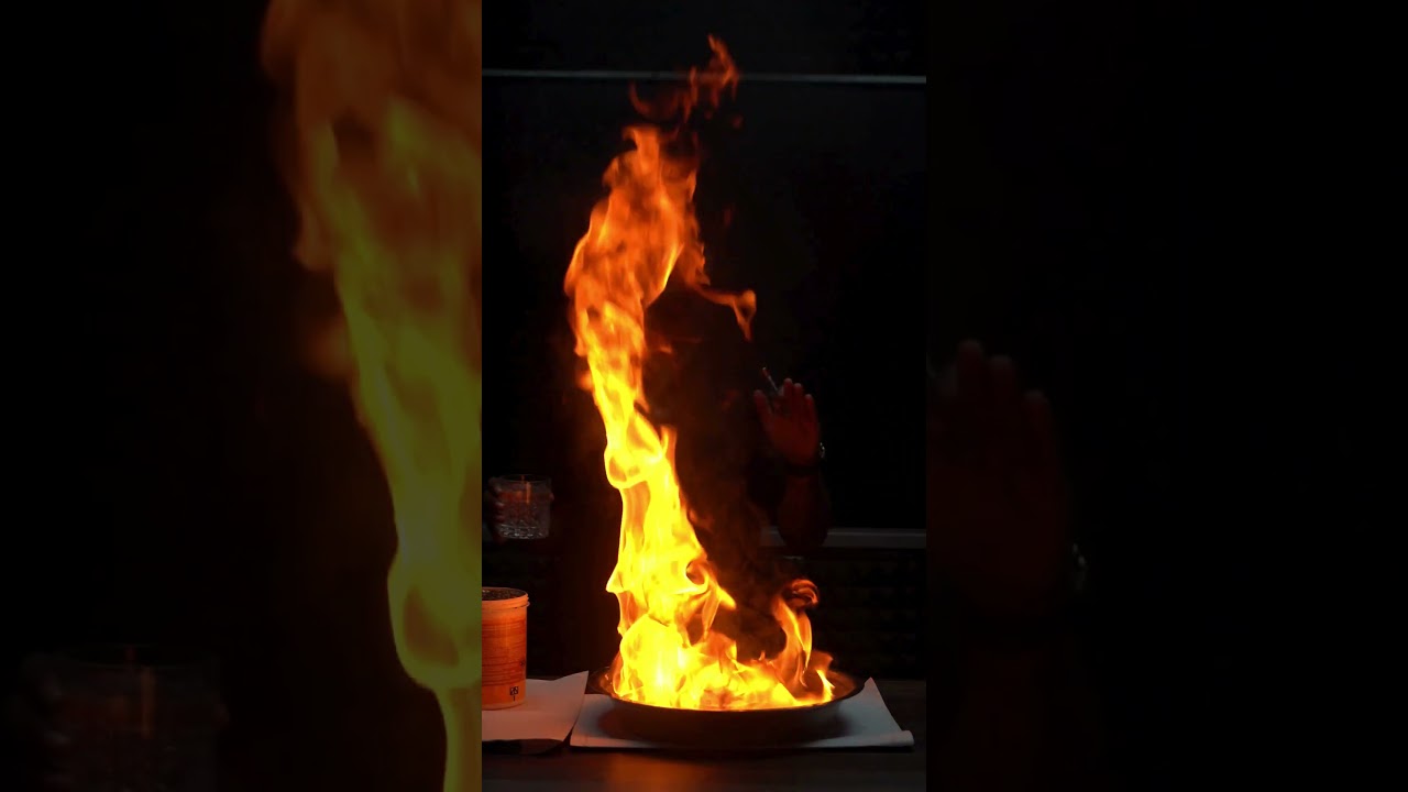 Petrol Pumps Use Sand to Control Fire 🧯 #experiment #science #shorts #shortvideo #scienceexperiment