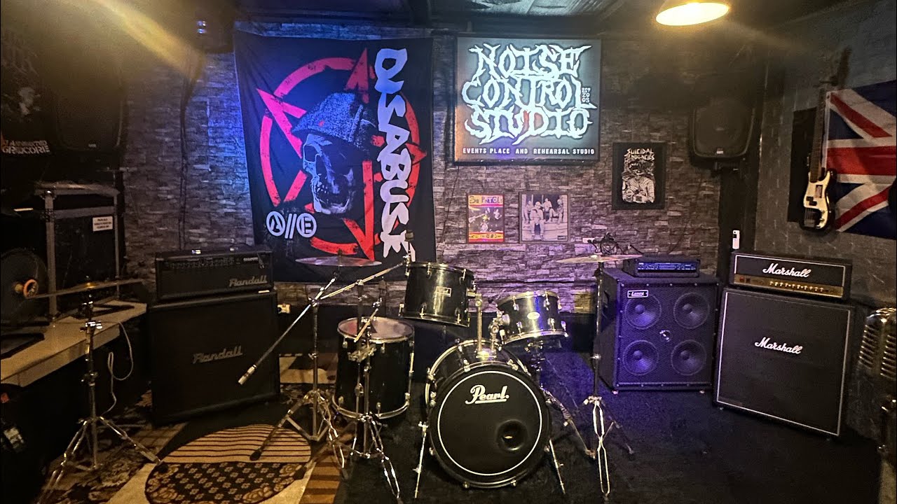 Disabuse - No Borders No State (Official Music Video)