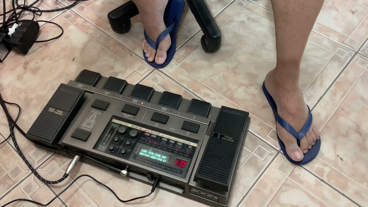 Timbrando a Zoom 8080 super player