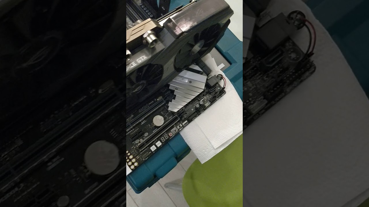 Ошибка POST-код b2 &laquo;Load VGA BIOS&raquo;.